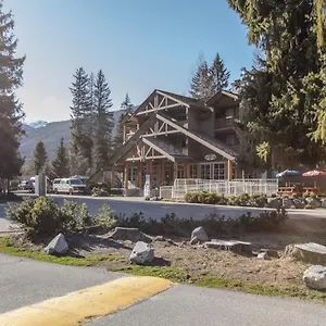 riverside-resort.hotels-of-whistler.com/
