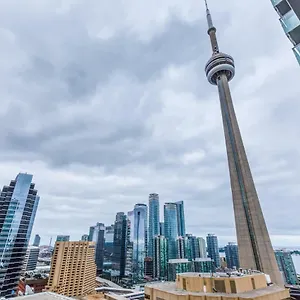 Chol Furnished Heart Of Downtown Toronto, 2 Beds, Free Parking, Cn Tower View Apartment Toronto