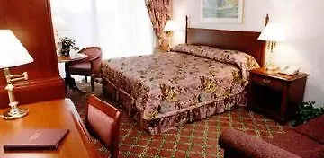 *** Hotel Travelodge By Wyndham Niagara Falls Fallsview Kanada