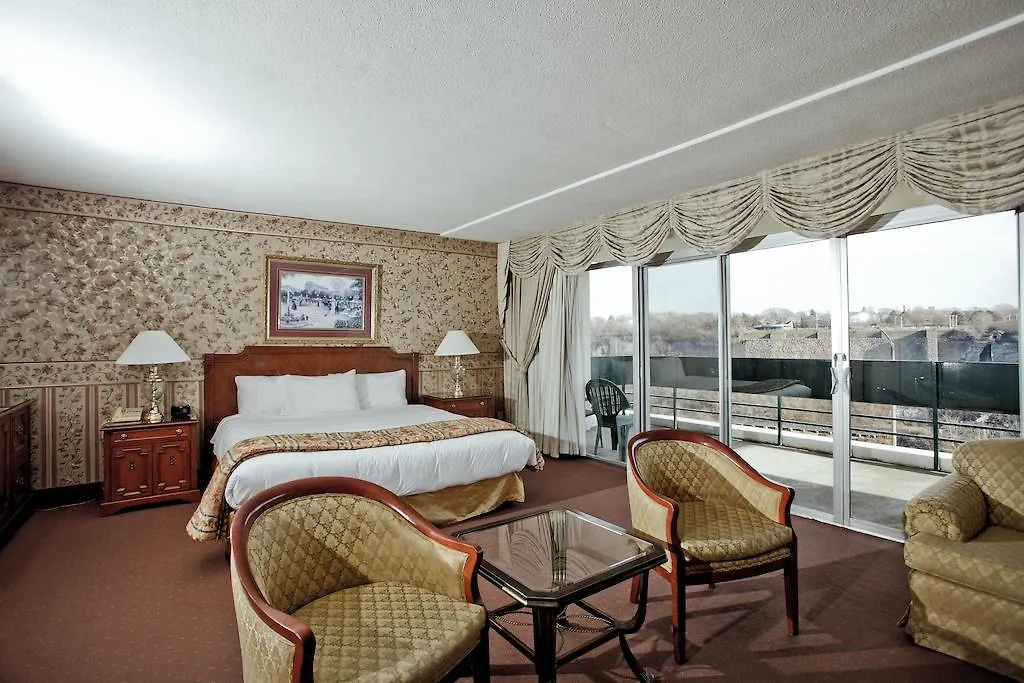 Travelodge By Wyndham Niagara Falls Fallsview Hotel