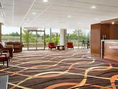 Travelodge By Wyndham Niagara Falls Fallsview