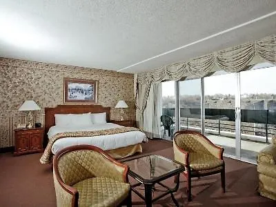 Hotel Travelodge By Wyndham Niagara Falls Fallsview