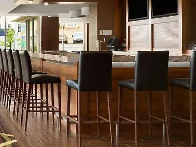 Travelodge By Wyndham Niagara Falls Fallsview Hotel