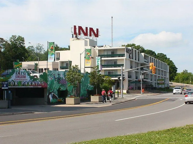 Travelodge By Wyndham Niagara Falls Fallsview Kanada